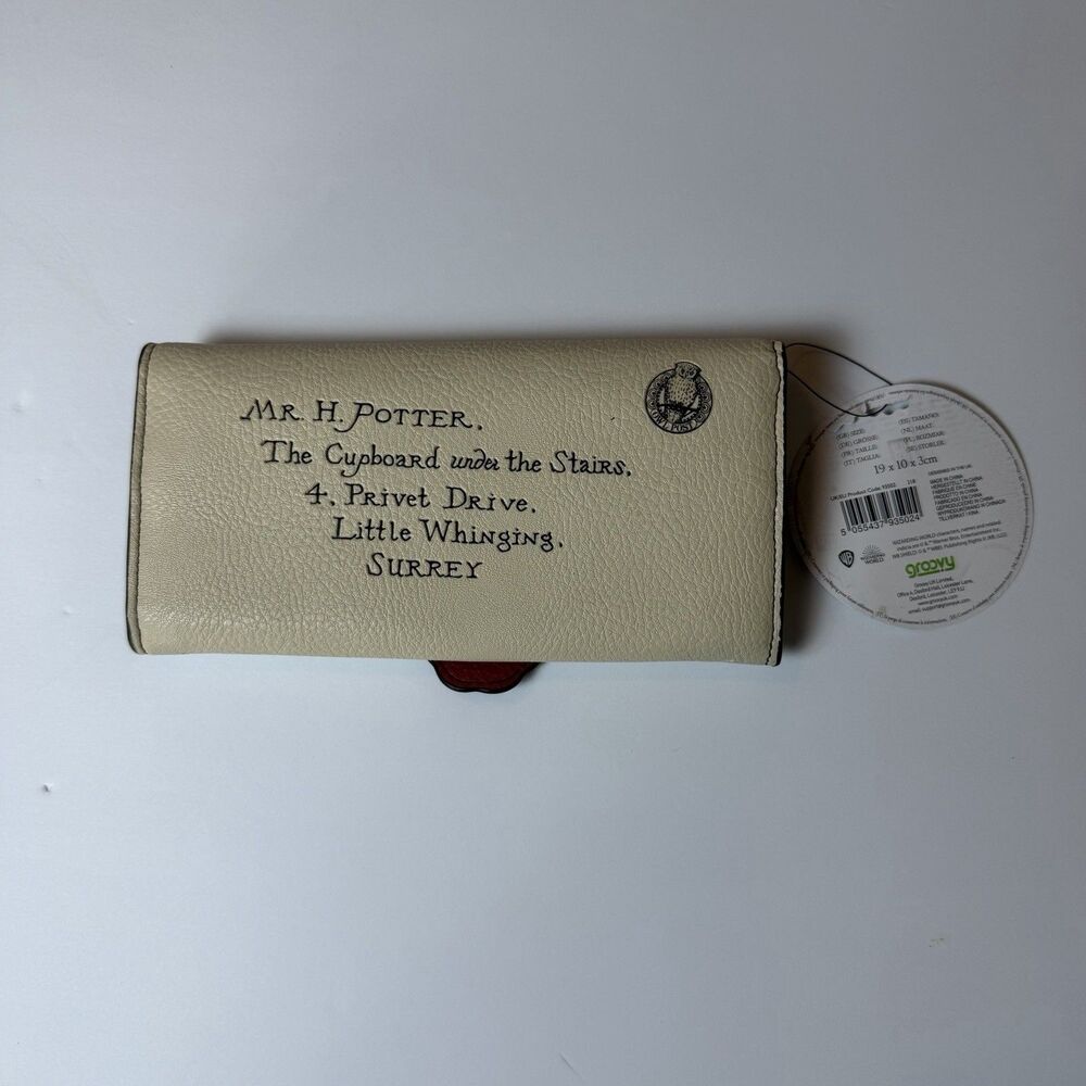 Harry Potter Hogwarts Letter Acceptance Wallet Purse NWT Groovy UK Wizarding - Picture 5 of 10